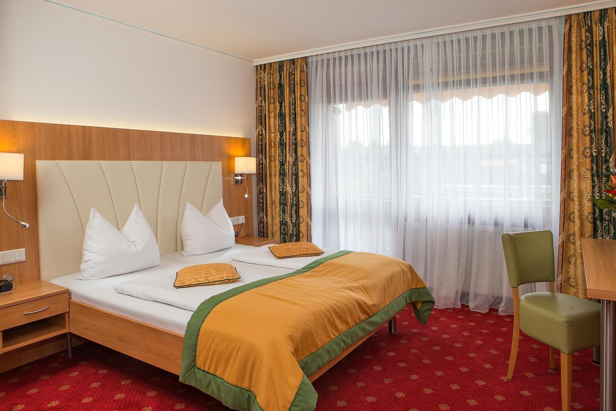 Johannesbad Thermalhotel Ludwig Thoma Bad Füssing Eksteriør billede