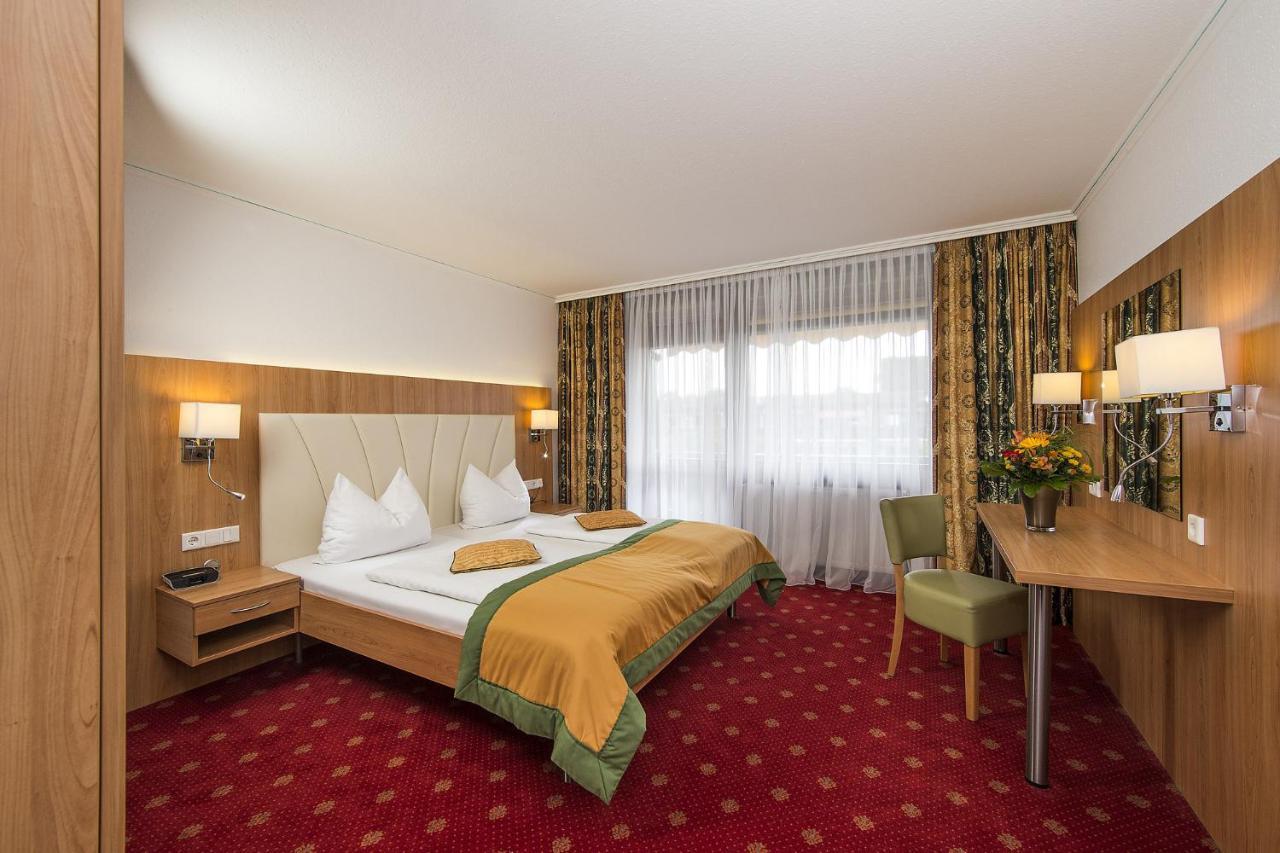 Johannesbad Thermalhotel Ludwig Thoma Bad Füssing Eksteriør billede